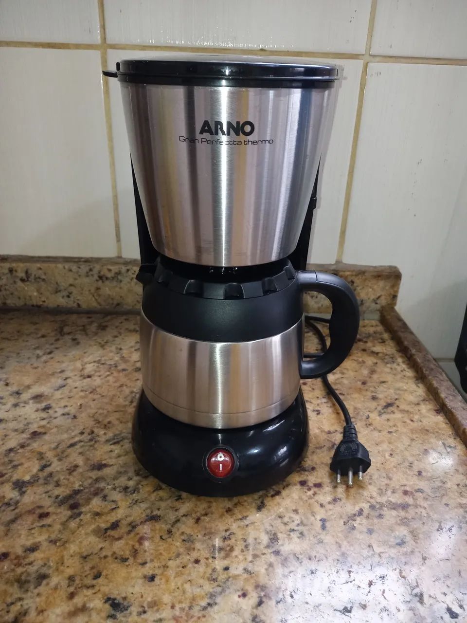 Cafeteira Elétrica Arno 24 Xicaras