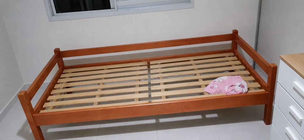 Cama de solteiro madeira maciça  - Foto 2