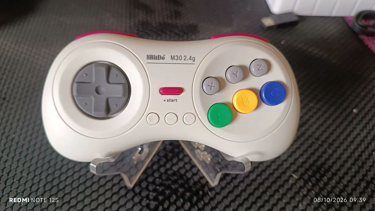 Controle 8bitdo m30 