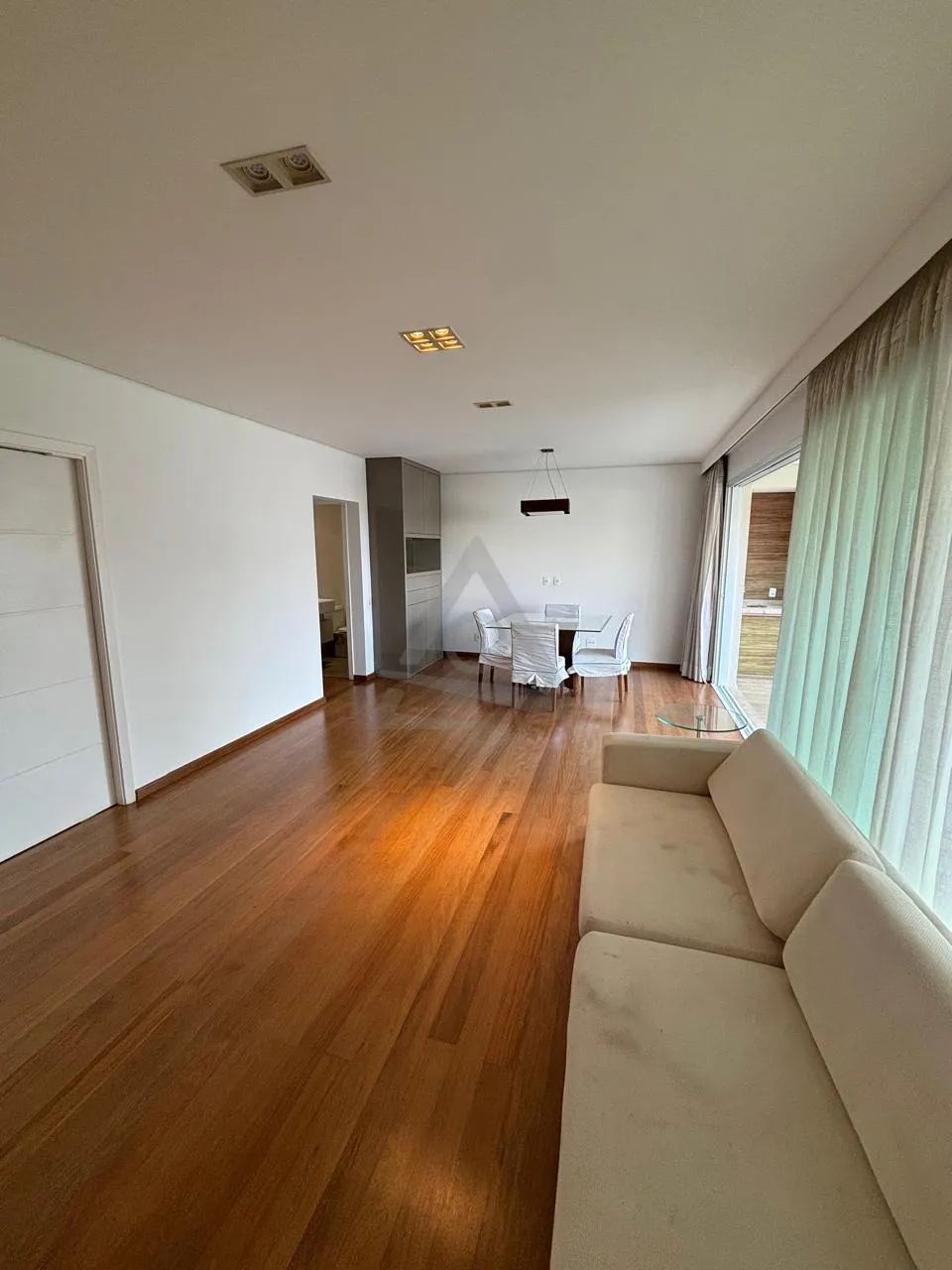 Apartamento para alugar em Campinas, Cambuí, com 3 suítes, com 157 m², Avant Garde