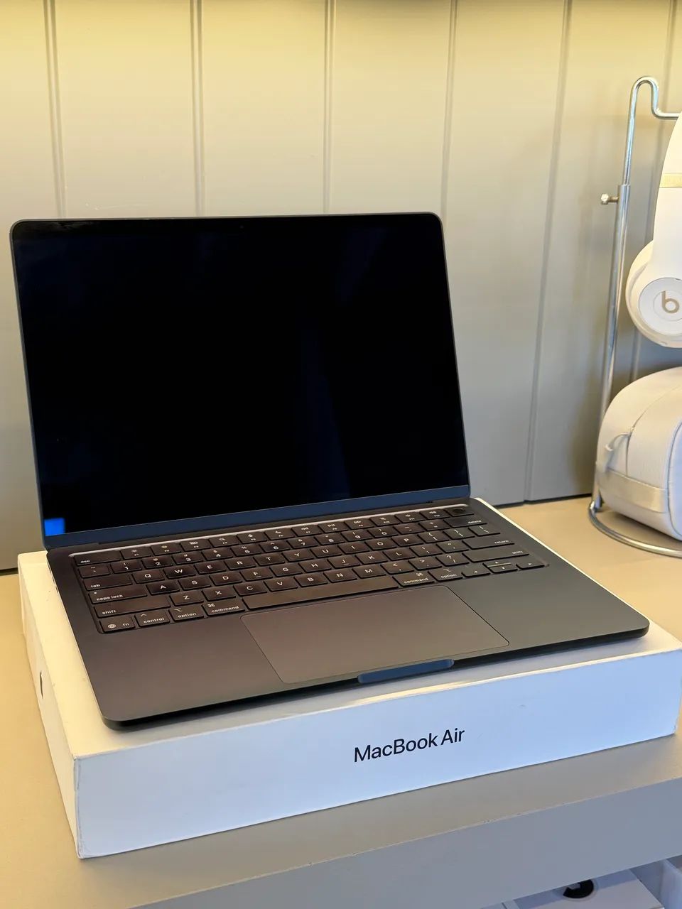 MacBook Air m4 256ssd 16gb Midnight Semi Novo | Loja Física