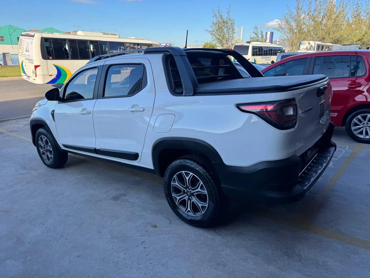 Fiat Strada Volcano 1.3 Flex 8V CD 2021 - Foto 5