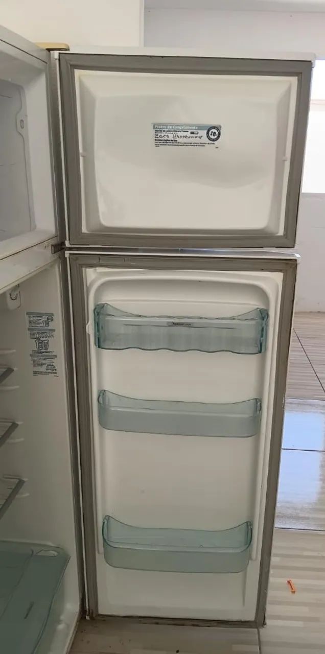 Geladeira Eletrolux  - Foto 3