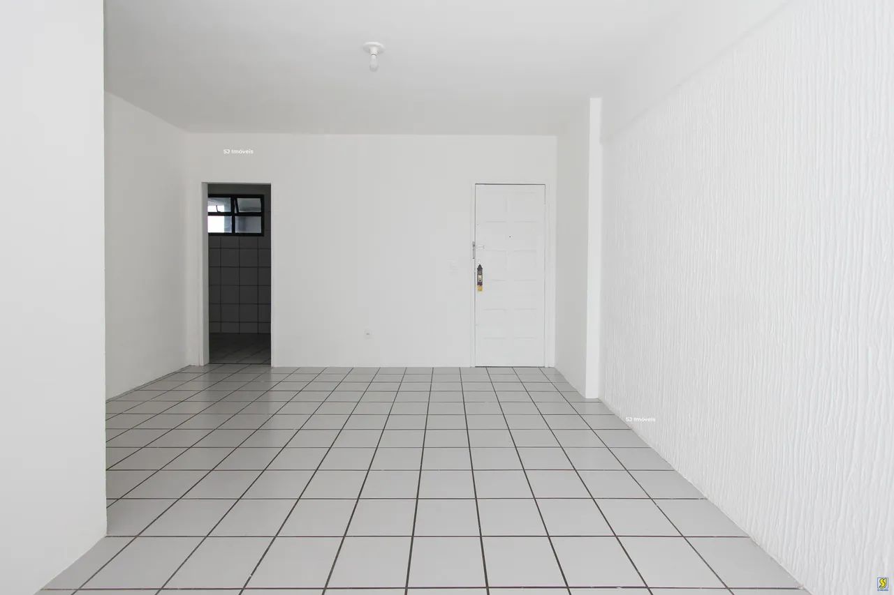 Apartamento elegante com varanda e 2 vagas no Cocó - Foto 4