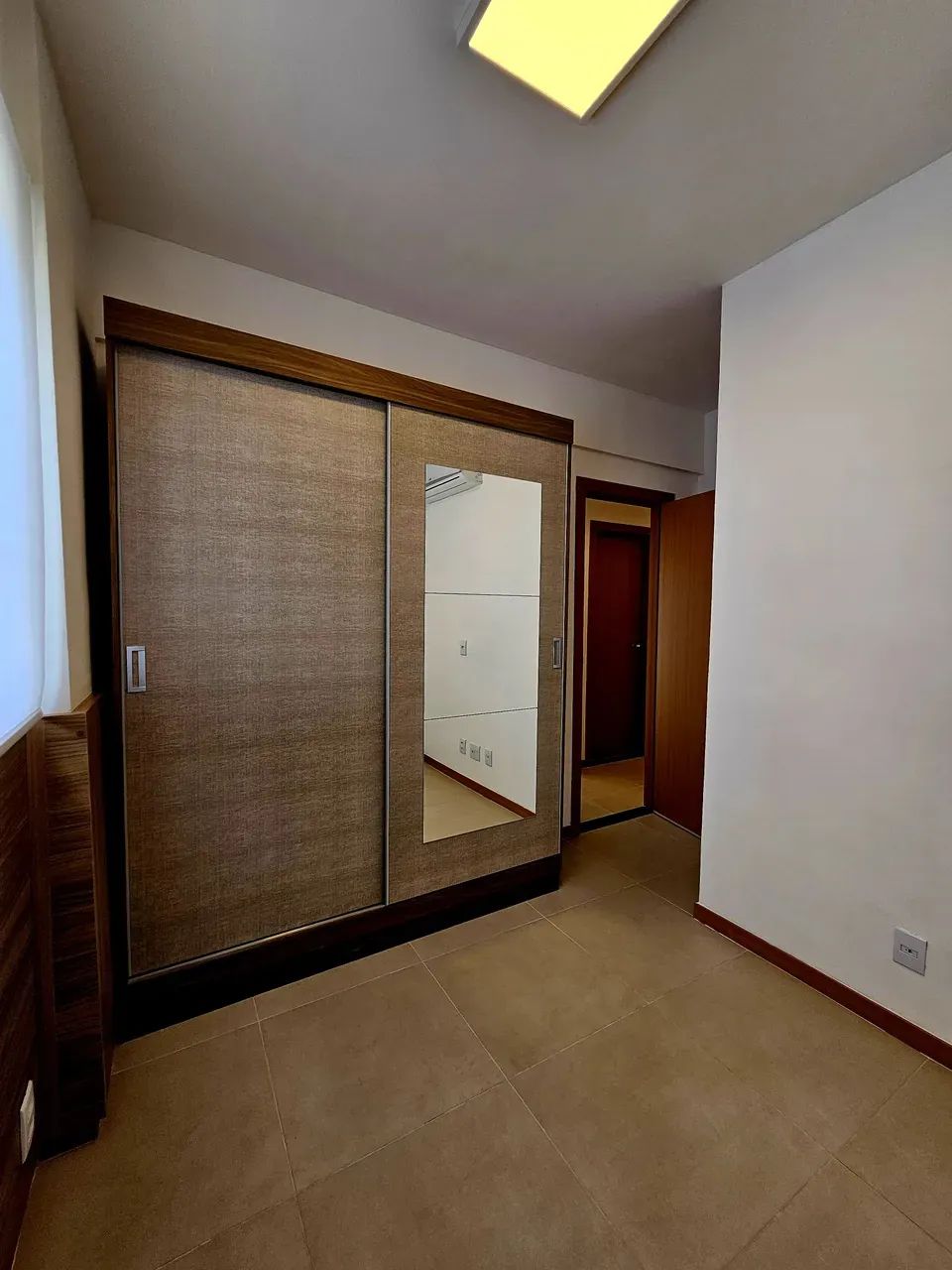 Helio Pires Aluga Apartamento Mobiliado no ed. lago de garda - Foto 8