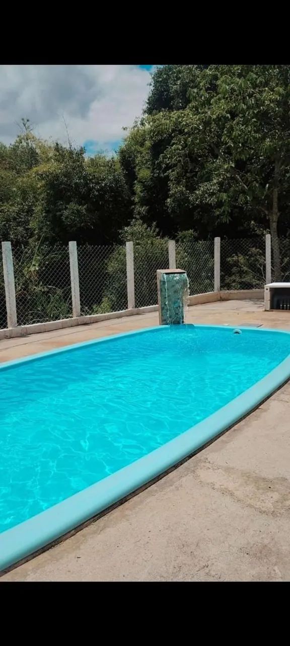 Alugo Chácara com Piscina 
