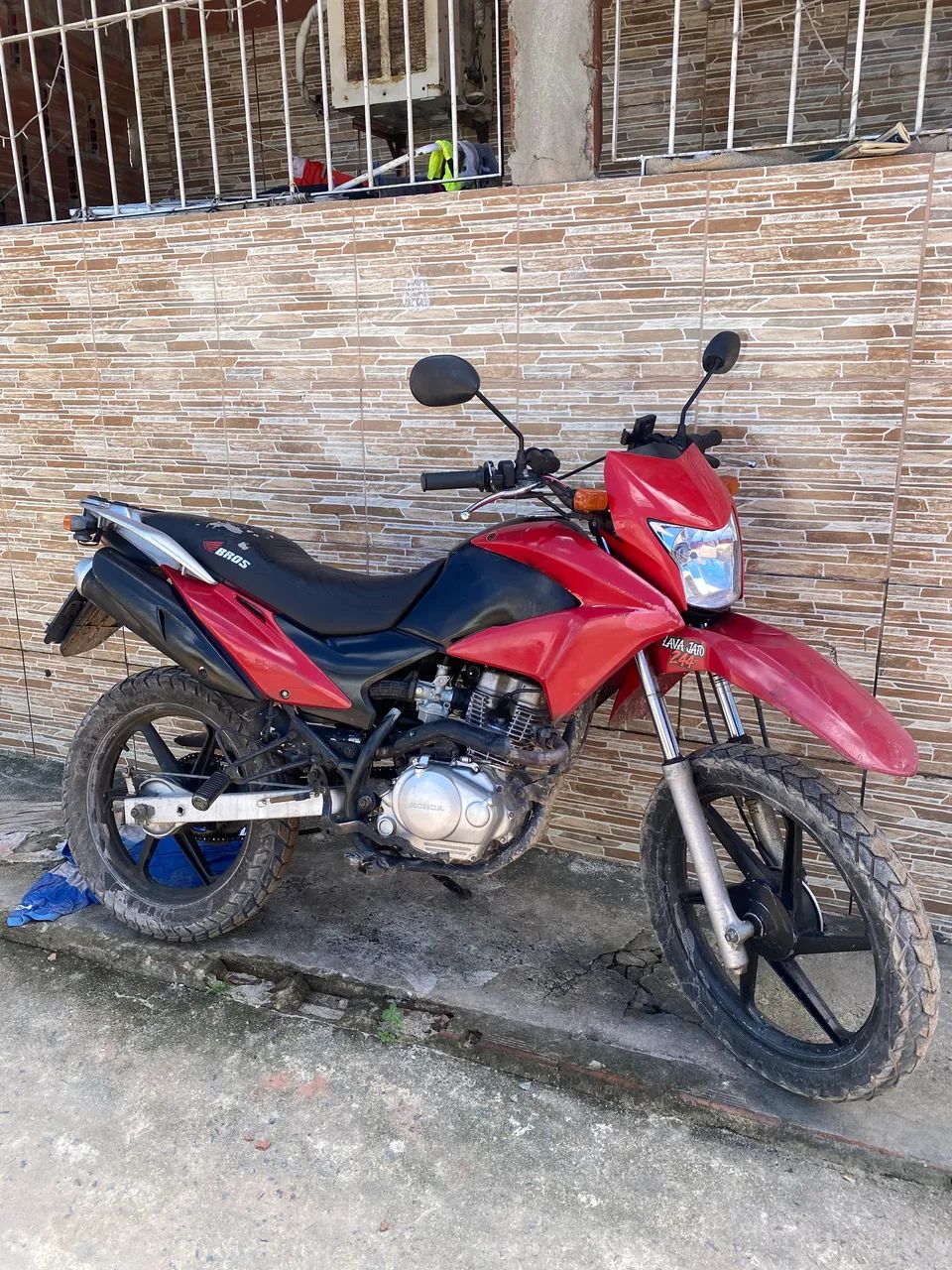 Bros 125 ES  - Foto 2
