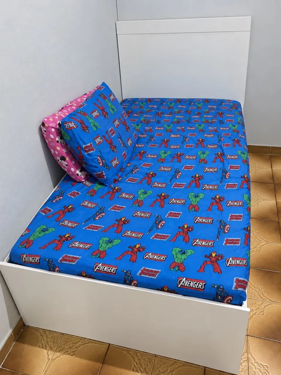 Cama solteiro 