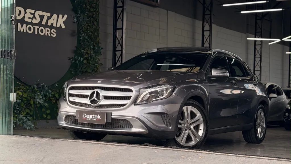 Mercedes-Benz GLA 250 Vision 2.0 TB 16V 211cv Aut. 2015
