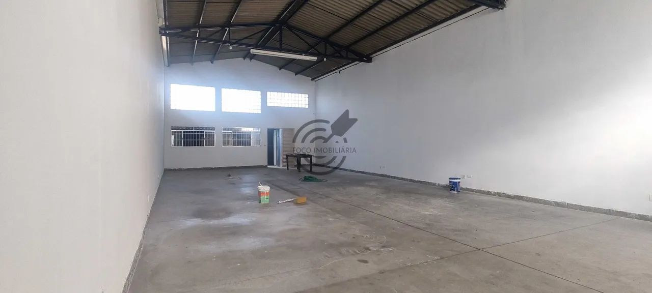 Oportunidade ! Galpão Salão Comercial Cajuru Sorocaba ideal para lojas ou e-commerce - Foto 4