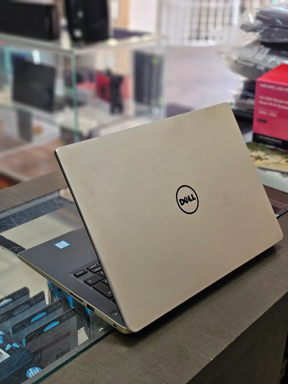 Notebook i7 Dell  7 geração + placa de video 4gb - Foto 5