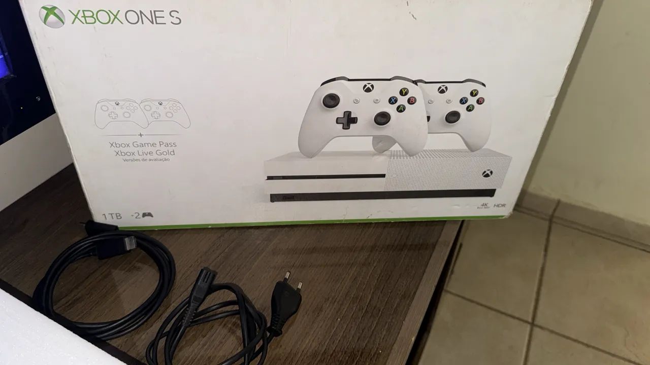 Xbox One S - Foto 2