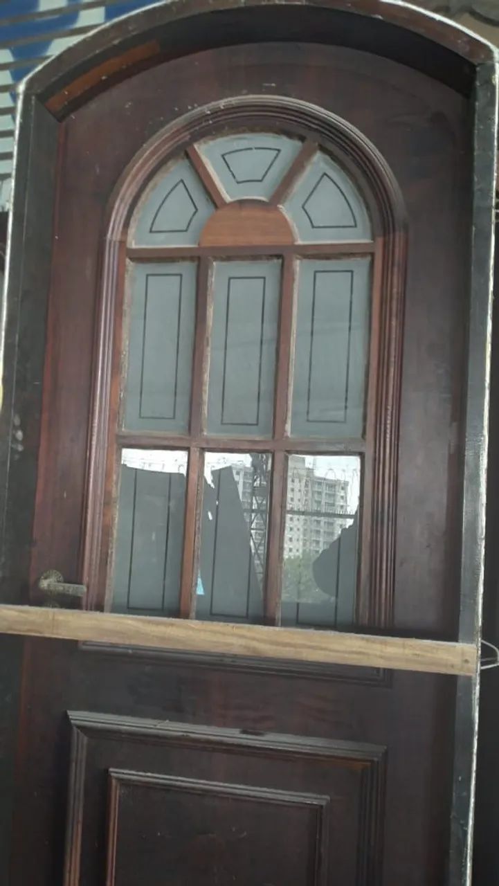 Porta de madeira com vidro - Completa! 
