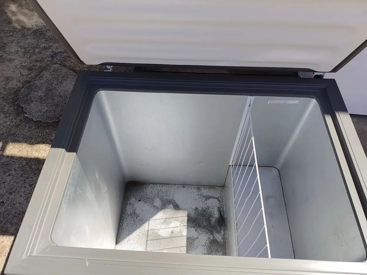 Freezer horizontal Consul 309L - Foto 2