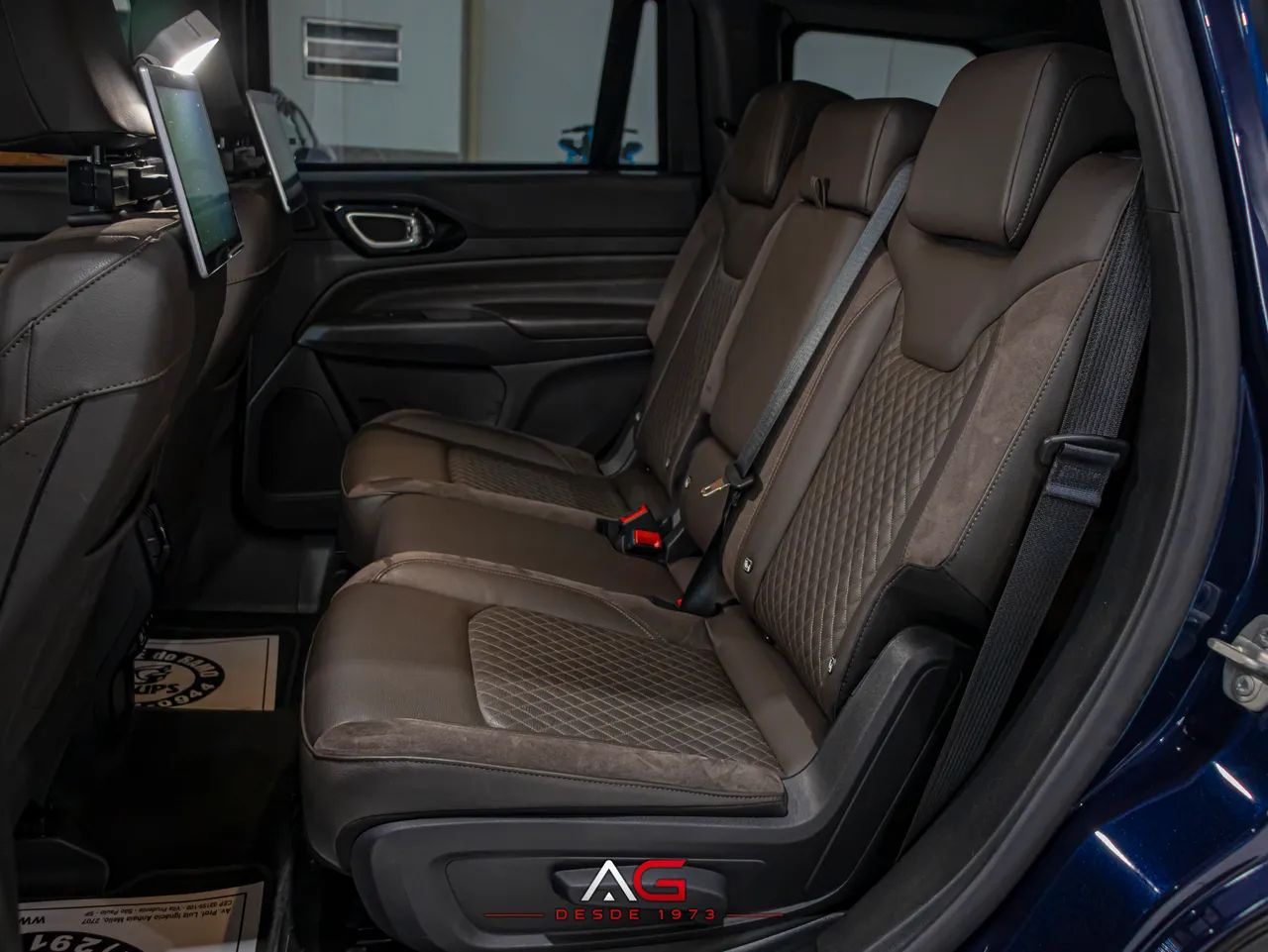 Jeep Commander Overl. TD380 2.0 4x4 Die. Aut., foto 11 de 20