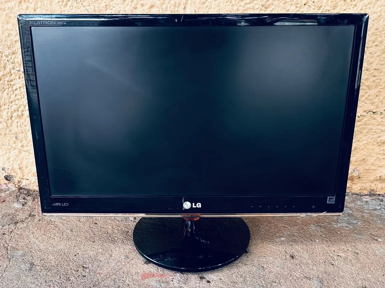 Monitor LG 23 polegadas HDMI 