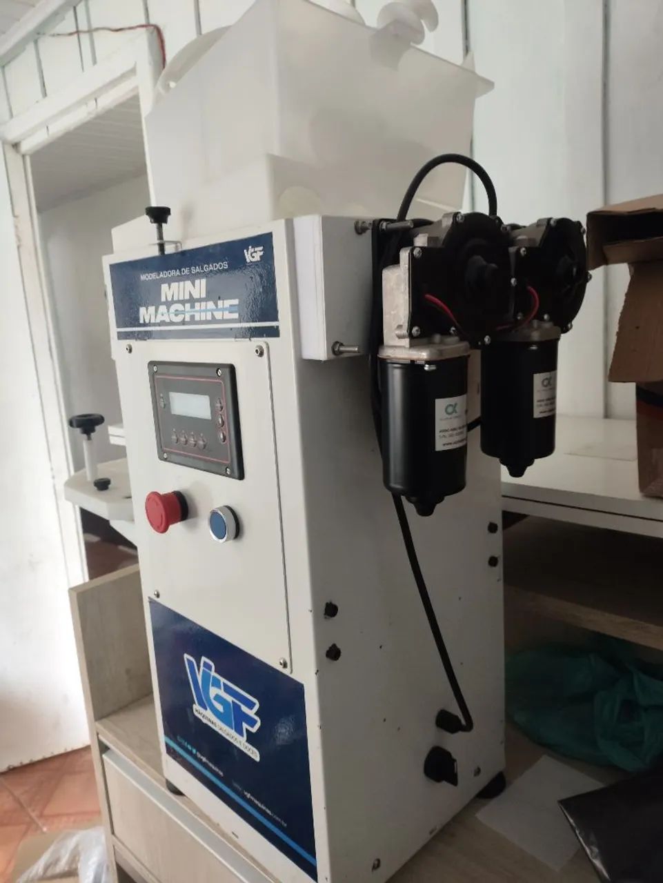 Máquina de fazer salgados bivolt  - Foto 2