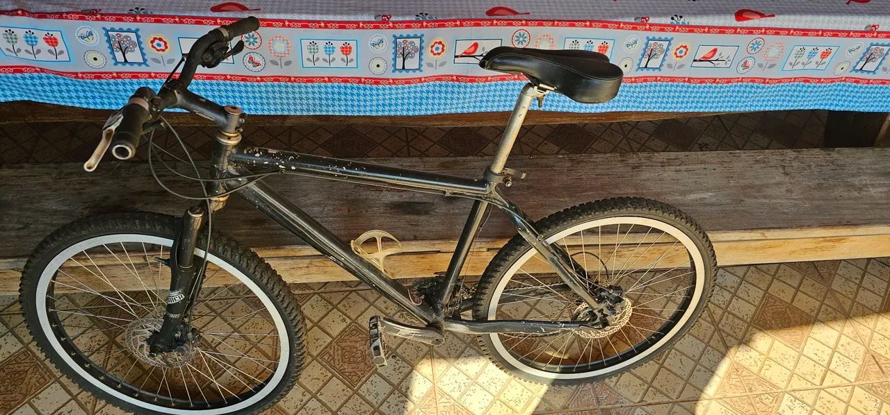 Bicicleta de alumínio  - Foto 4