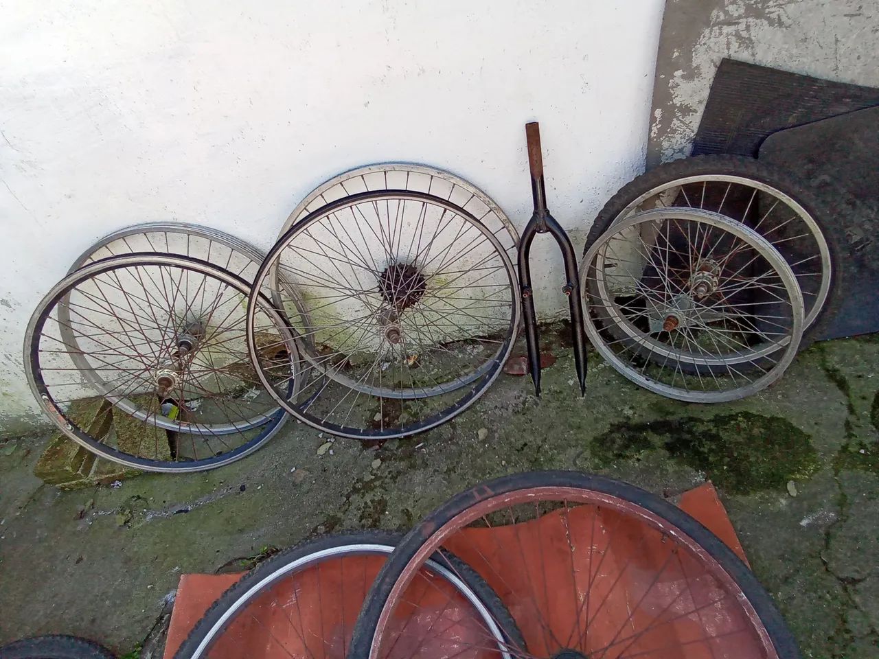 Lote de bicicletas e peças  - Foto 3