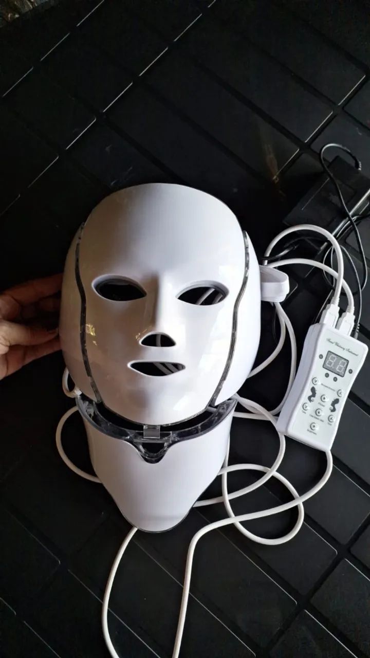 Máscara de Led usada 4 vezes!