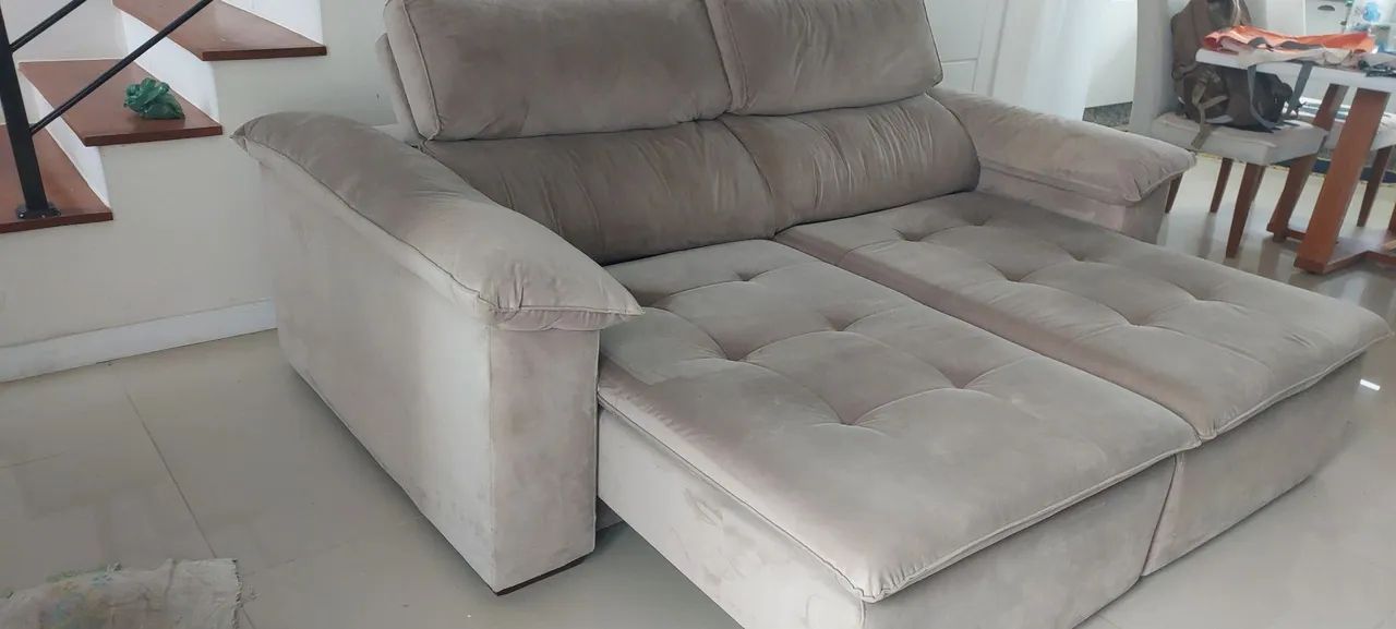 Sofá retrátil dois lugares 