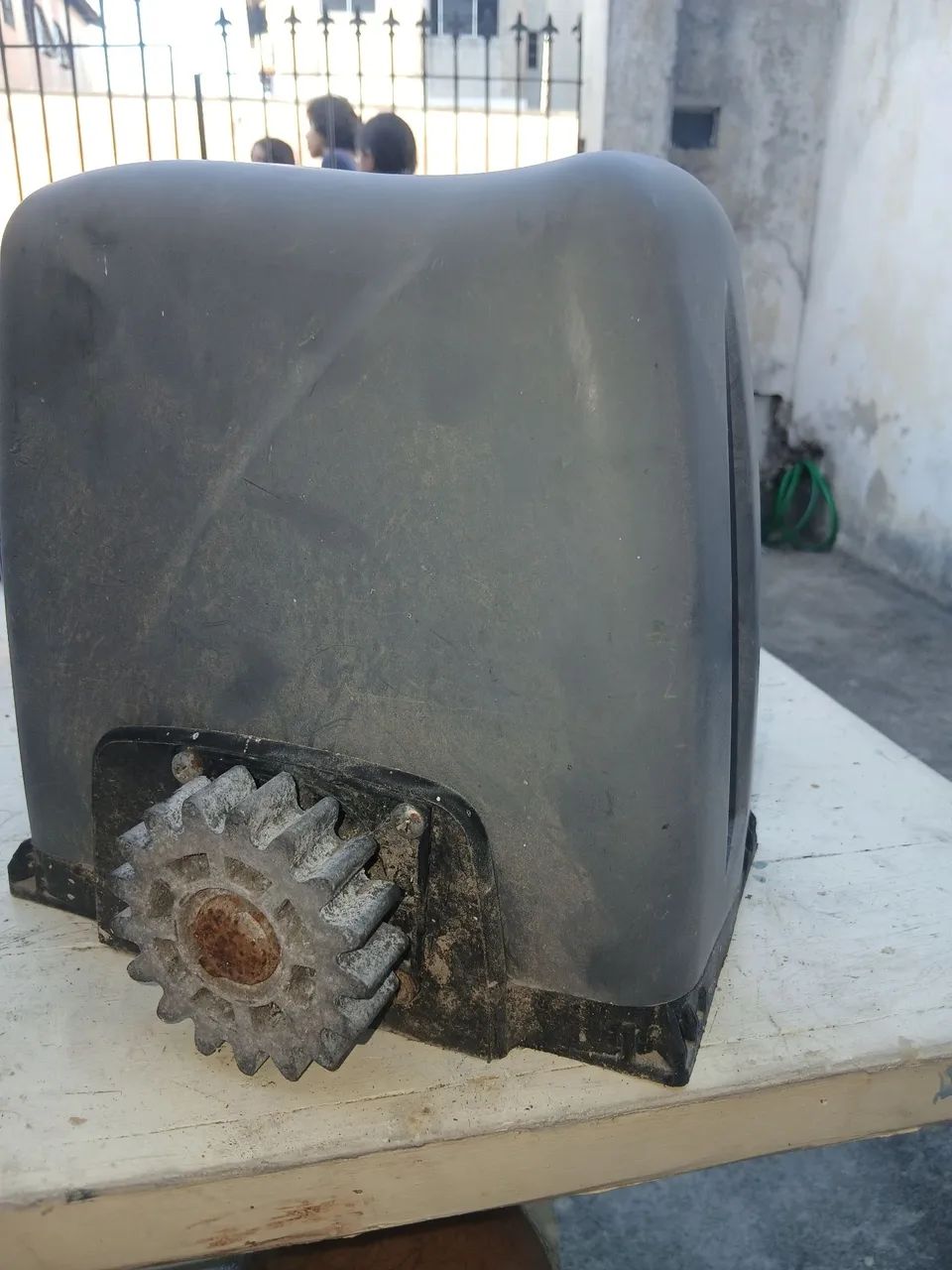 Motor de portao p retirar pecas