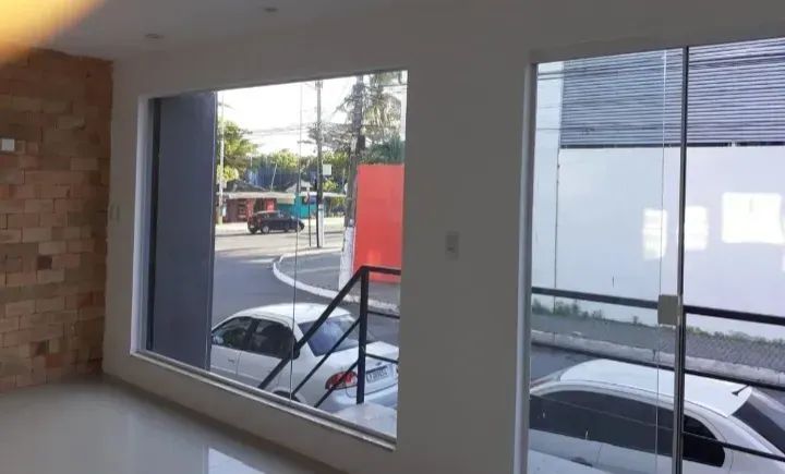 Alugo Loja térrea frente rua - Foto 4