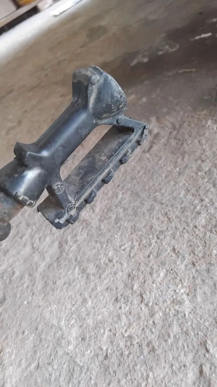 Bicicleta usada para reforma - Foto 2