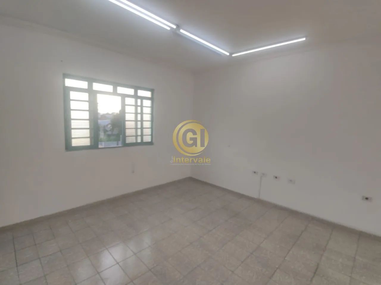 Sala comercial centro