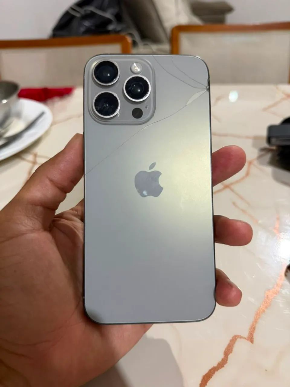 iPhone 15 PRO MAX 256 GB R$2.550 - Foto 3