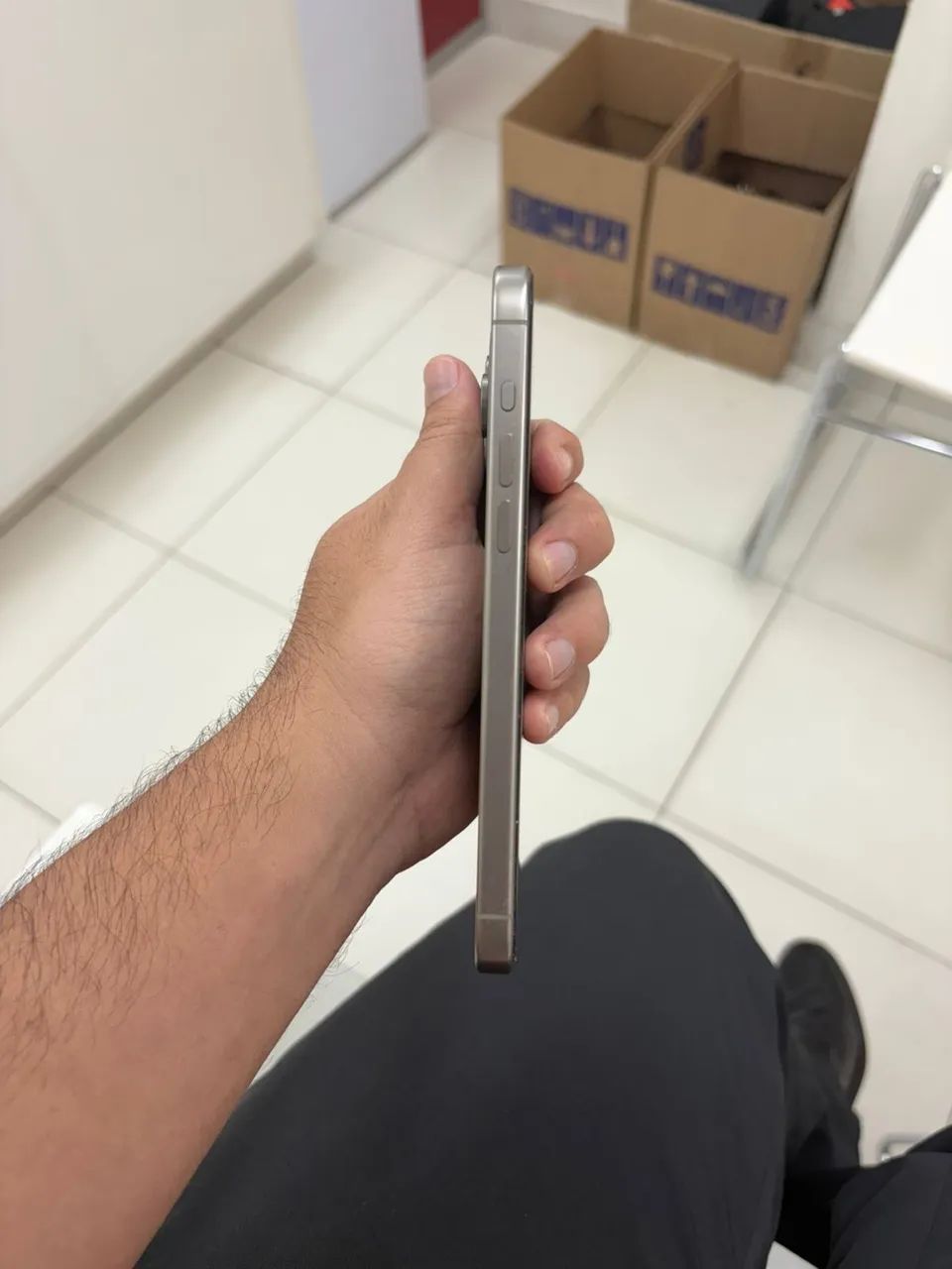 iPhone 15 Pro Max 256 - Foto 4
