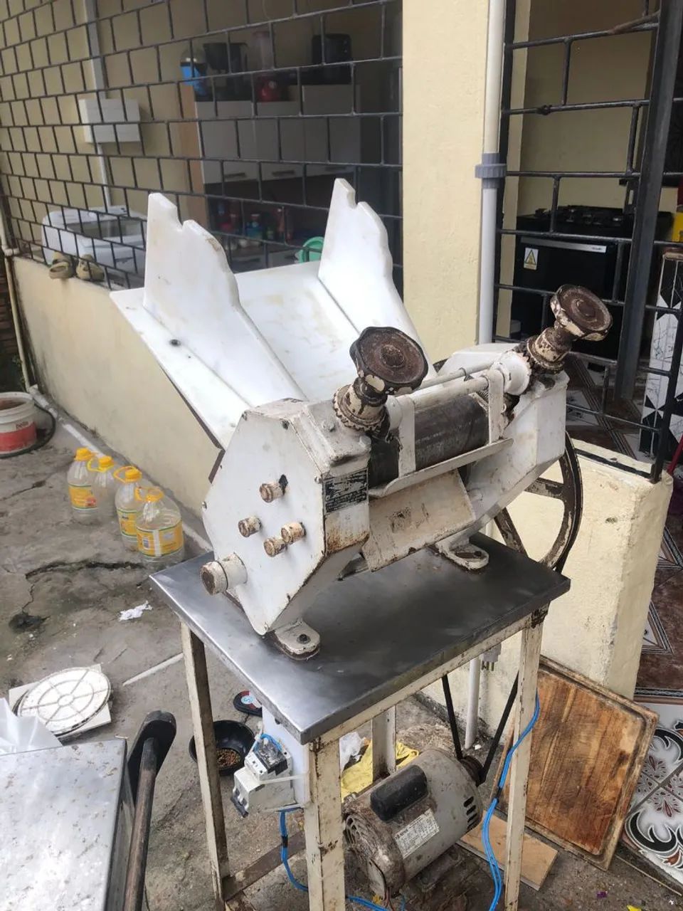 Cilindro leão de pastel  - Foto 5