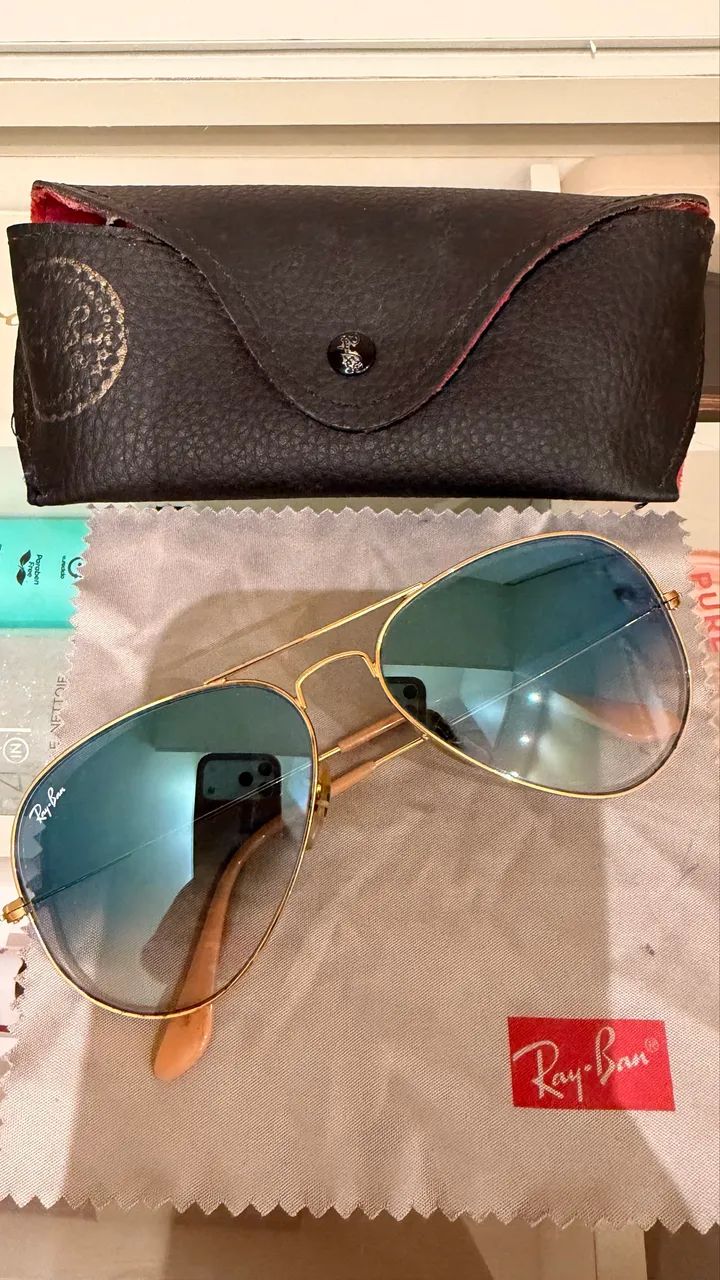 Óculos de Sol Ray-Ban Aviator Dourado