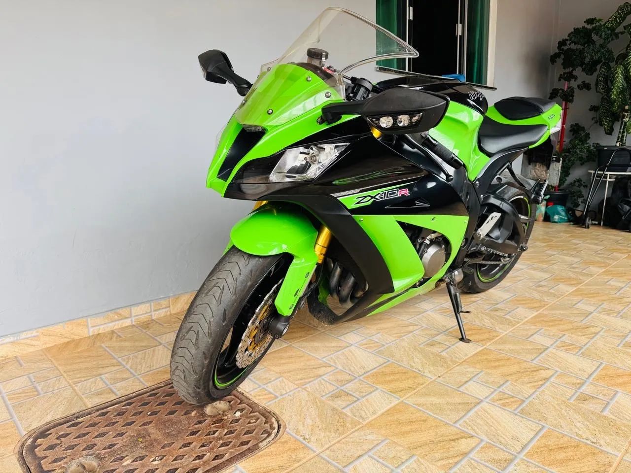ザキ Kawasaki Zx-10/ Zx-10r 1000cc 2013 - 1475031168 | OLX