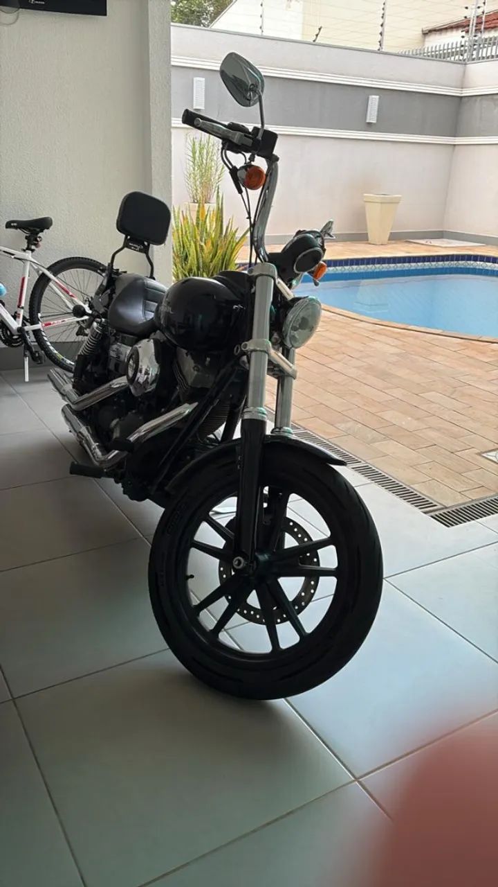HARLEY-DAVIDSON DYNA 1600cc SUPER GLIDE CUSTOM (FXDC) 2008/2009 - Foto 4