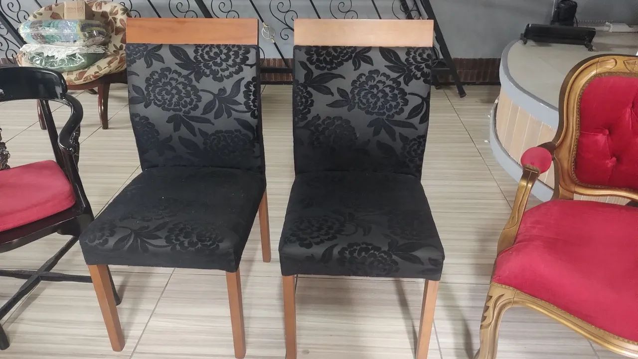 CADEIRAS DECORATIVAS E POLTRONAS. - Foto 2