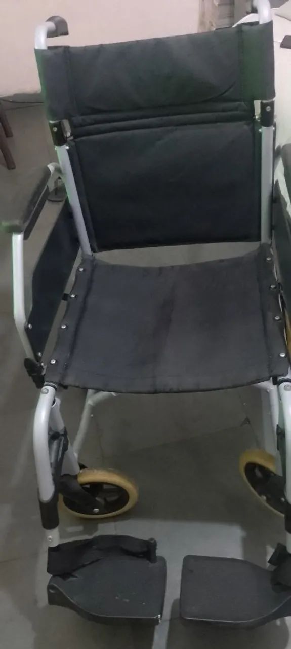 Cadeira de rodas Praxis  - Foto 5