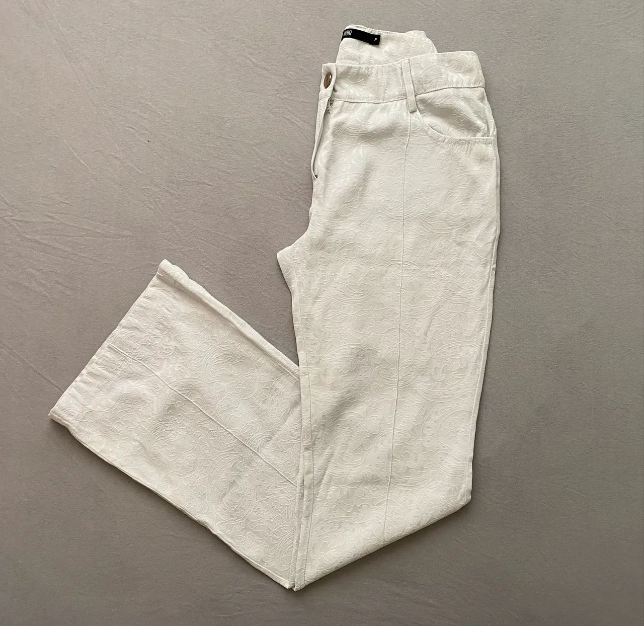 Calça Flare Noir Branca - P