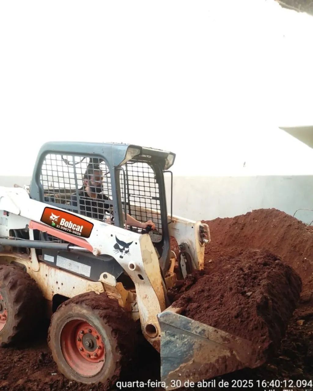 Mini Carregadeira Bobcat S510 cabine aberta  - Foto 2