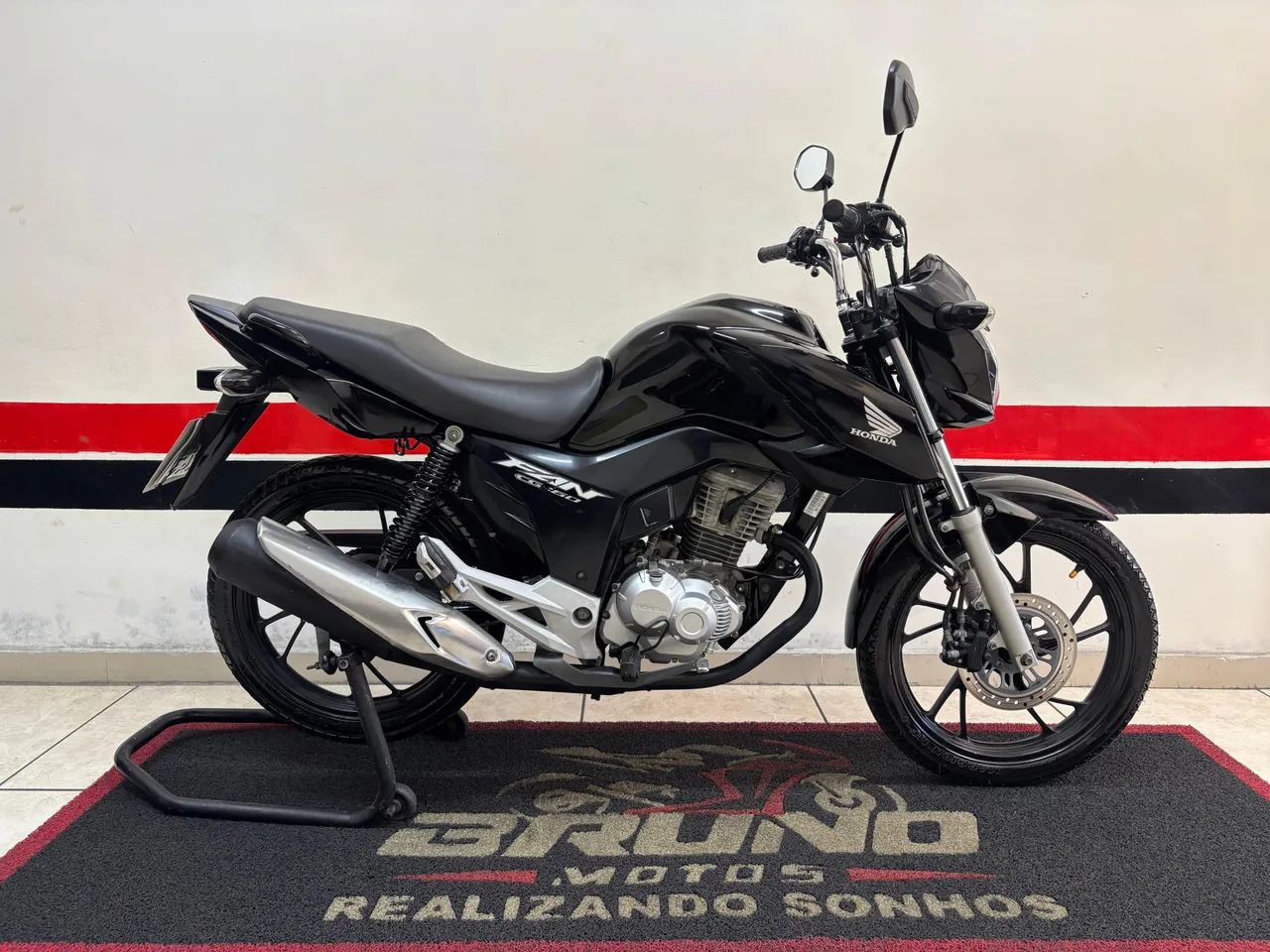 CG 160c 2024    MUITO NOVA  (DIVIDO EM 21X  NO CARTÃO)