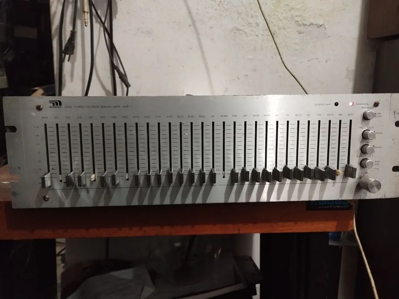Equalizador micrologic mz-1