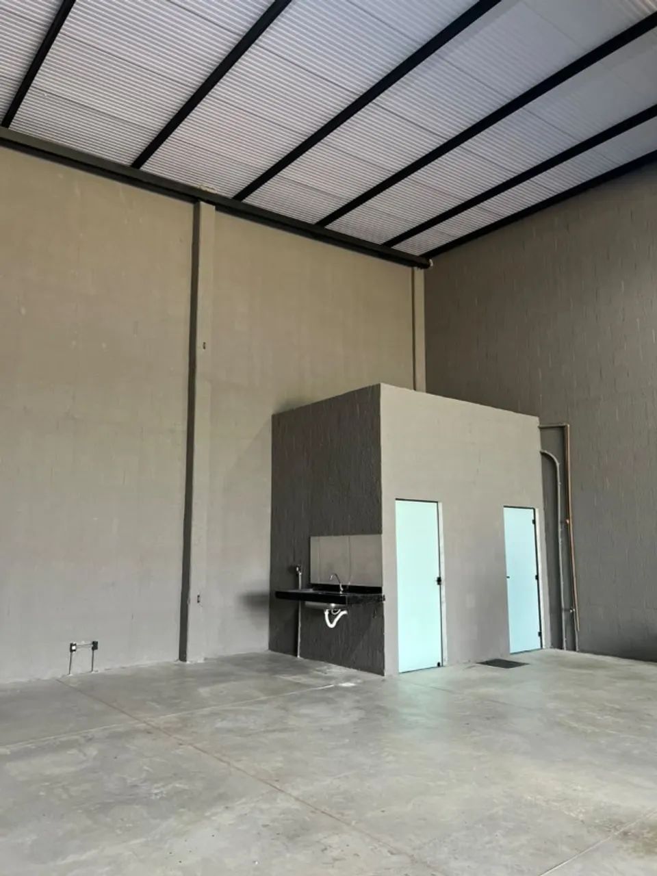 Galpão 244 m² para Locação | Próximo à UFG - Foto 4