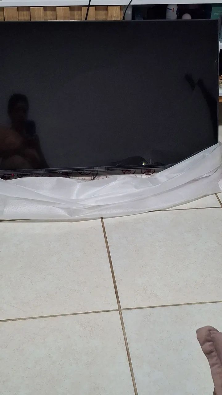 Vendo Smart TV LG UHD AI UA75 43 polegadas HDR10 Pro Processador ?7 AI Ger8 webOS 25