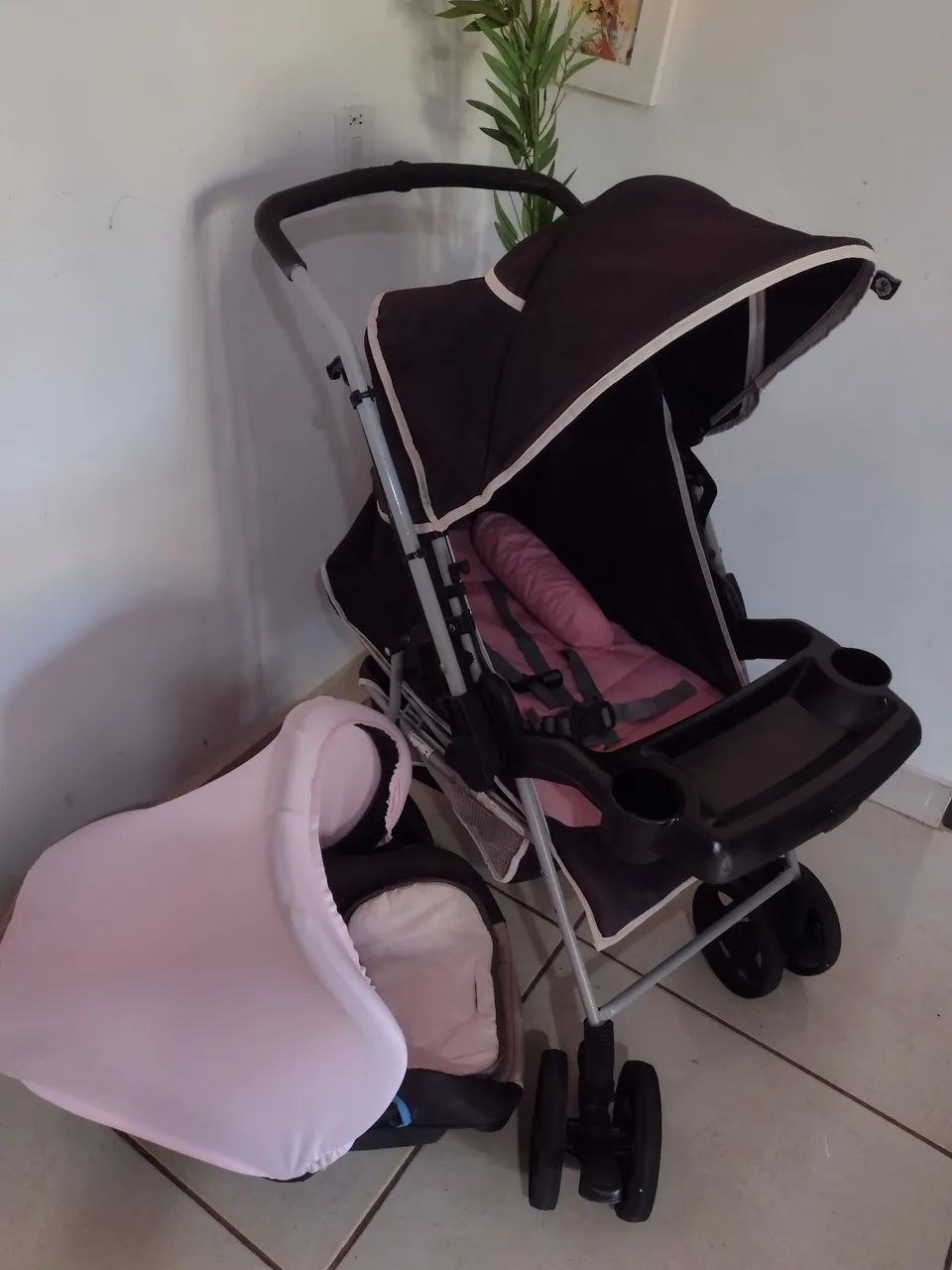 Carrinho com bebê conforto  - Foto 5