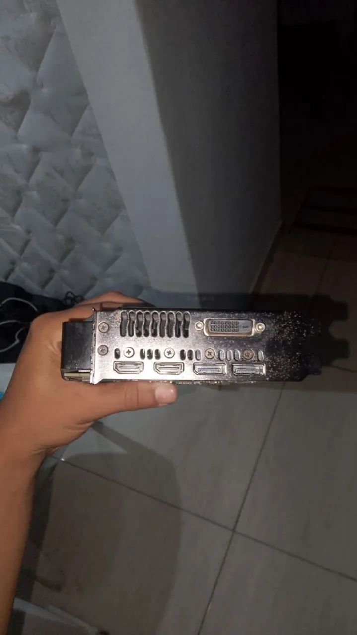 RX 580 ORIGINAL 4gb - Foto 3