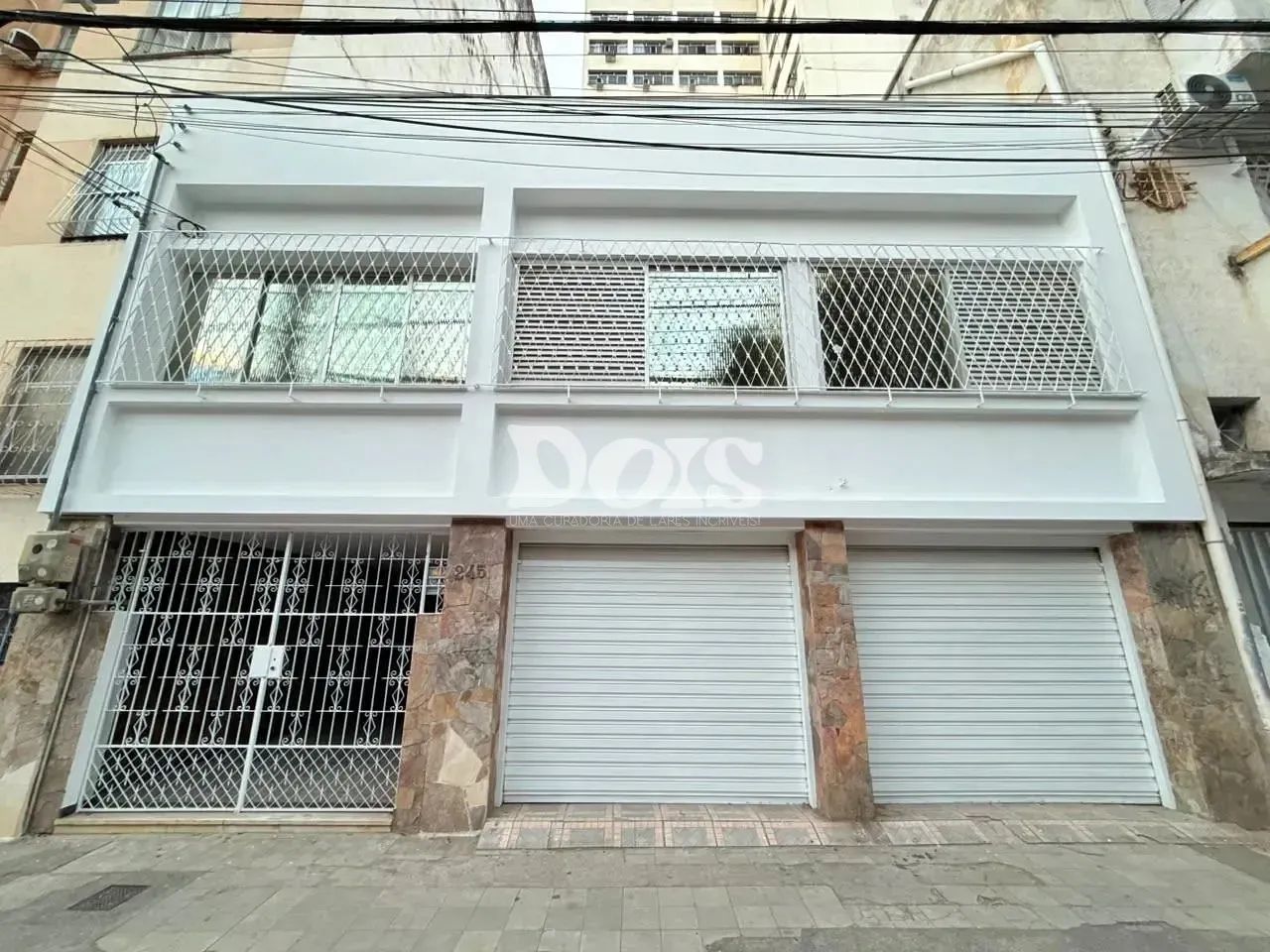 ALUGUEL / Casa Comercial Para Locação no Centro de Vitória!