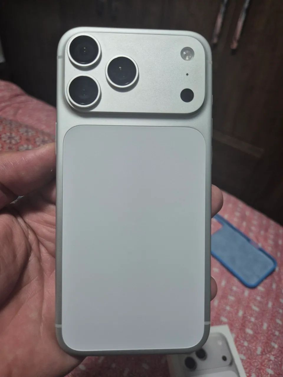 VENDE SE IPHONE 17 PRO MAX  - Foto 2