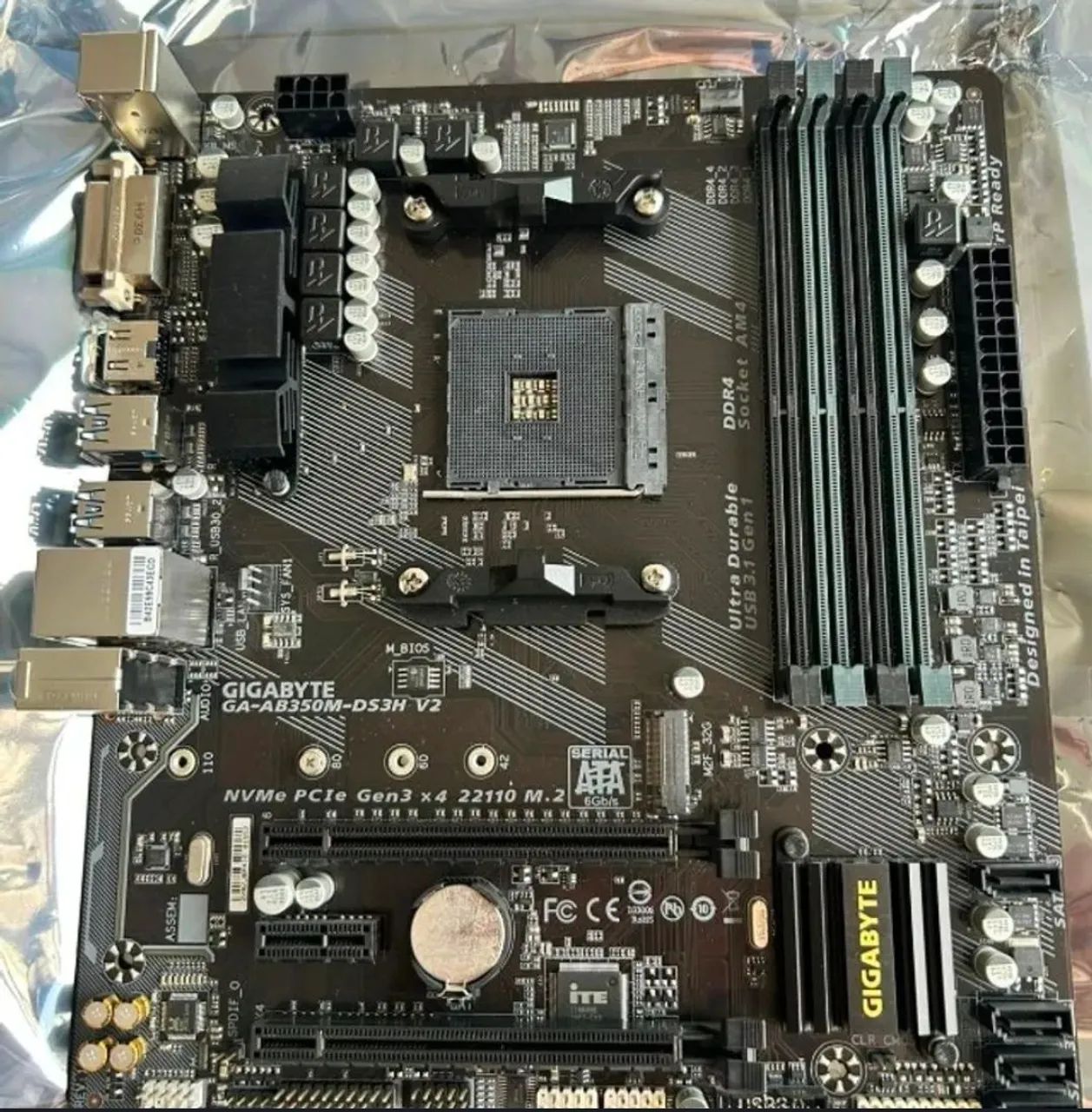 Placa mãe GIGABYTE AB350M-DS3H (atualizada)