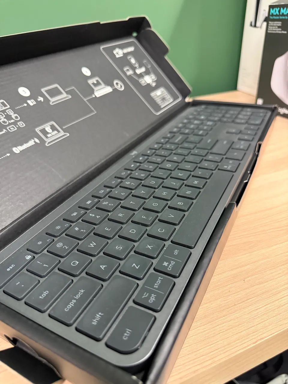 Teclado Logitech MX Keys  - Foto 4