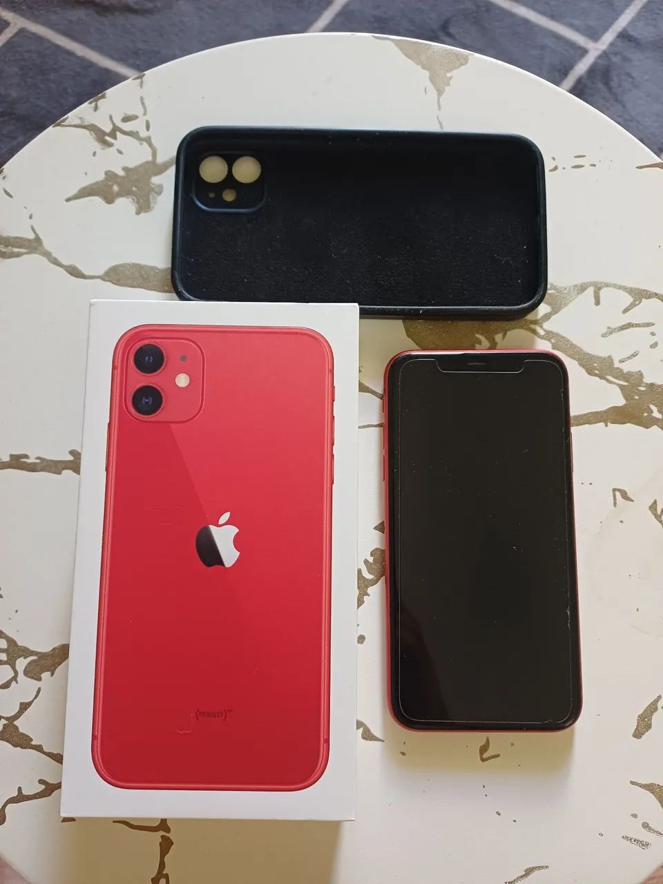 Iphone 11 64GB super conservado ,funcionando tudo nunca foi mexido